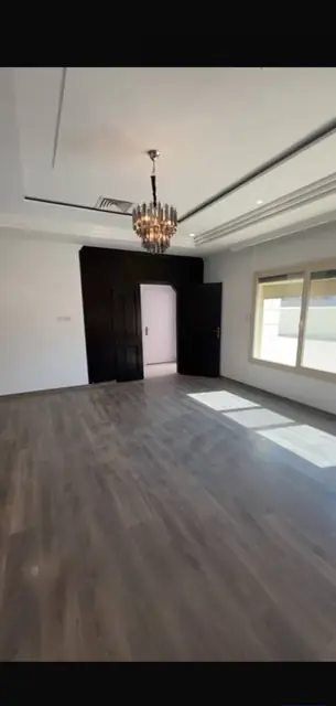 5 bedroom Villa For Rent in Abdullah Al-Mubarak, Farwaniya, Kuwait - photo 2