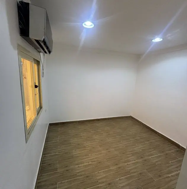 4 bedroom Villa For Rent in Ardiya, Farwaniya, Kuwait - photo 8