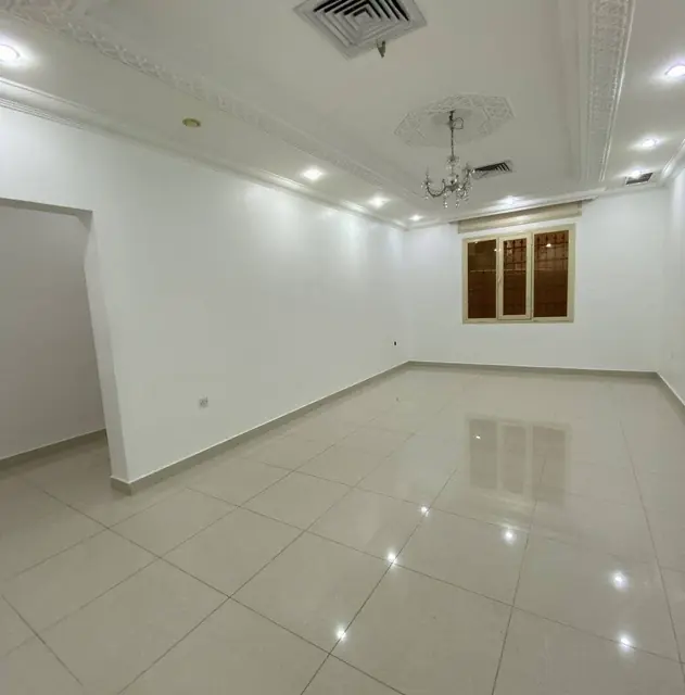 5 bedroom Apartment For Rent in North West Sulaibikhat, Al Asimah, Kuwait