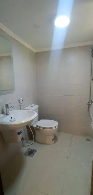3 bedroom Shop/Office For Rent in Salmiya, Hawalli, Kuwait - photo 7