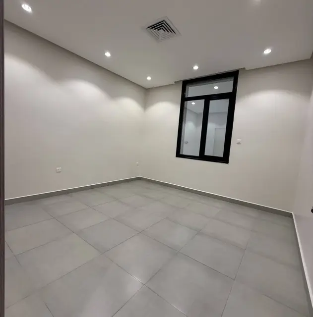 3 bedroom Apartment For Rent in Khaitan, Farwaniya, Kuwait - photo 2