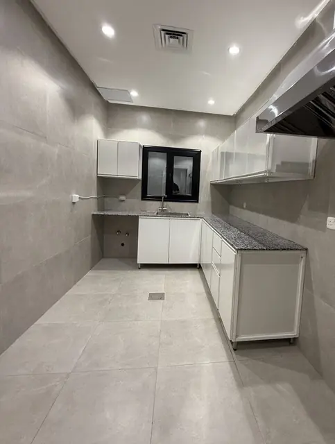 3 bedroom Apartment For Rent in Khaitan, Farwaniya, Kuwait - photo 3