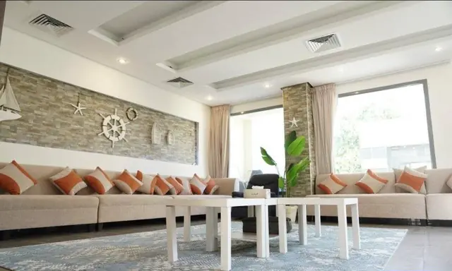 6 bedroom Chalet For Rent in Sabah Al-Ahmad City, Ahmadi, Kuwait - photo 4