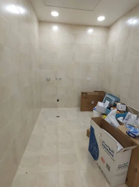 6 bedroom Villa For Sale in Qadsiya, Al Asimah, Kuwait - photo 5