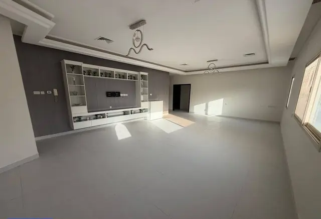 4 bedroom Apartment For Rent in Rawda, Al Asimah, Kuwait - photo 8