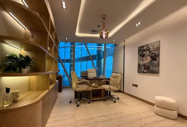 Shop/Office For Rent in Hawally, Hawalli, Kuwait - photo 2