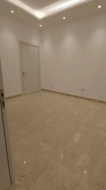4 bedroom Villa For Rent in Abdullah Al-Mubarak, Farwaniya, Kuwait - photo 5