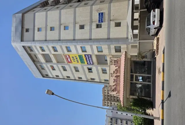 1 bedroom Shop/Office For Sale in Hawalli, Kuwait - photo 4