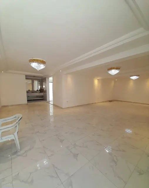 5 bedroom Villa For Rent in Riqqa, Ahmadi, Kuwait - photo 2