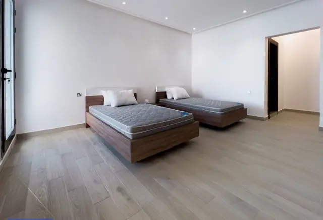 9 bedroom Chalet For Rent in Sabah Al-Ahmad City, Ahmadi, Kuwait - photo 4