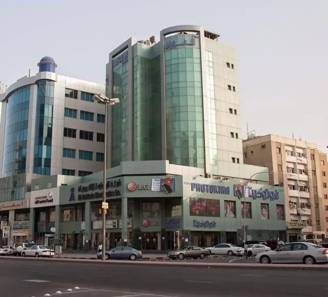 4 bedroom Apartment For Rent in Hawalli, Kuwait - photo 2