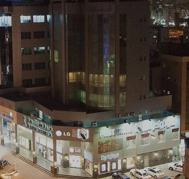 4 bedroom Apartment For Rent in Hawalli, Kuwait - photo 5