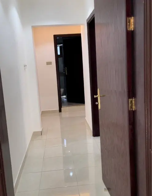 شقة/دوبلكس للإيجار 5 غرف في أبو فطيرة، مبارك الكبير، الكويت
