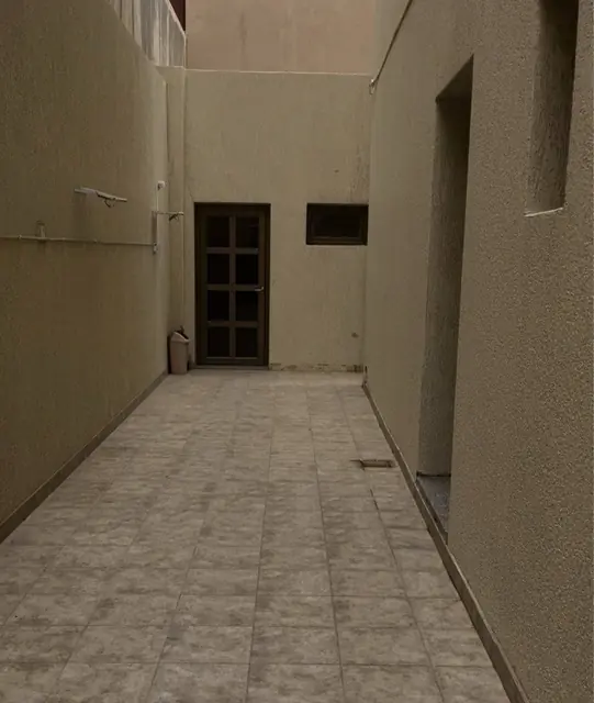 5 bedroom Apartment For Rent in Abu Futaira, Mubarak Al-Kabeer, Kuwait - photo 3