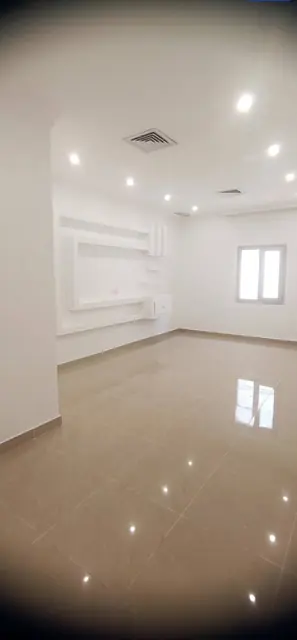 3 bedroom Apartment For Rent in Mangaf, Ahmadi, Kuwait - photo 2