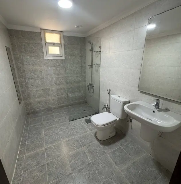 5 bedroom Villa For Rent in Fahad Al-Ahmad, Ahmadi, Kuwait - photo 7