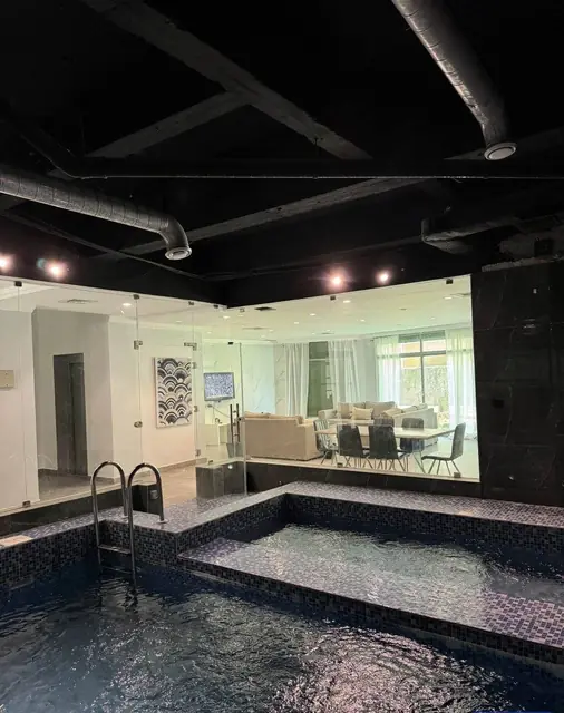6 bedroom Chalet For Sale in Ahmadi, Ahmadi, Kuwait - photo 2