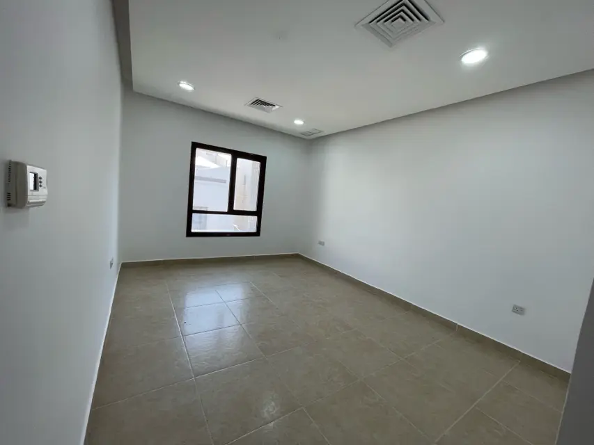 3 bedroom Apartment For Rent in Sabah Al-Salem, Mubarak Al-Kabeer, Kuwait - photo 4