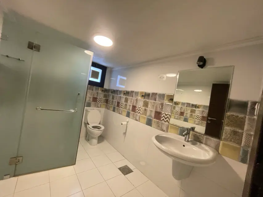 4 bedroom Villa For Rent in Surra, Al Asimah, Kuwait - photo 3