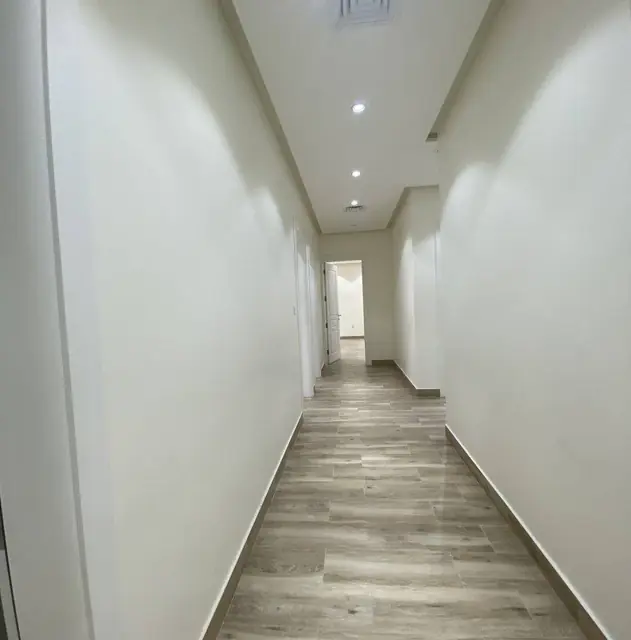 4 bedroom Apartment For Rent in Sabahiya, Ahmadi, Kuwait - photo 7