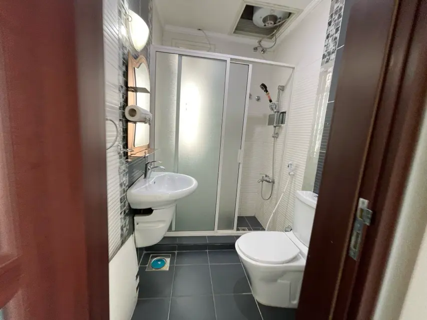 3 bedroom Apartment For Rent in Shaab, Hawalli, Kuwait - photo 5