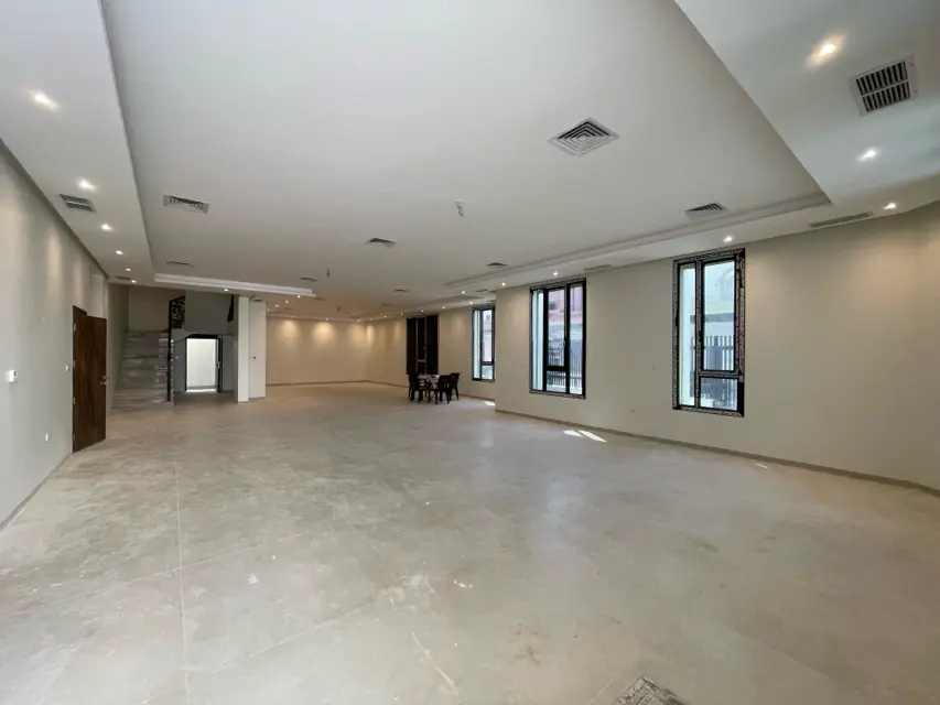 12 bedroom Villa For Rent in Al-Mutlaa, Jahra, Kuwait - photo 2