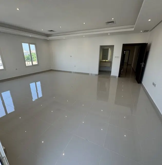 4 bedroom Villa For Rent in Abu Futaira, Mubarak Al-Kabeer, Kuwait - photo 4