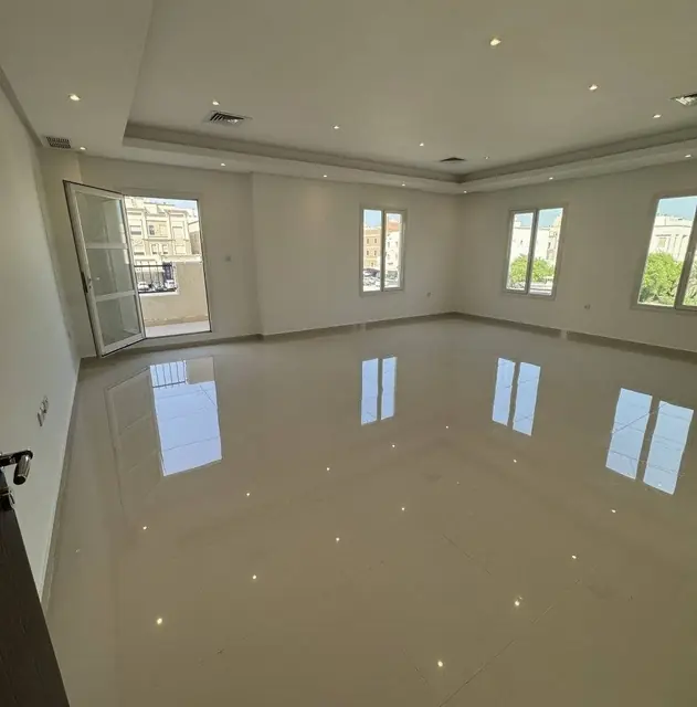 4 bedroom Apartment For Rent in Abu Futaira, Mubarak Al-Kabeer, Kuwait - photo 8