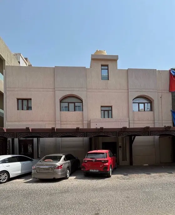 6 bedroom Villa For Sale in Qadsiya, Al Asimah, Kuwait