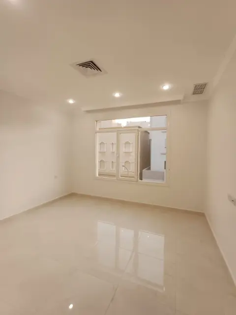3 bedroom Apartment For Rent in Funaitis, Mubarak Al-Kabeer, Kuwait - photo 2