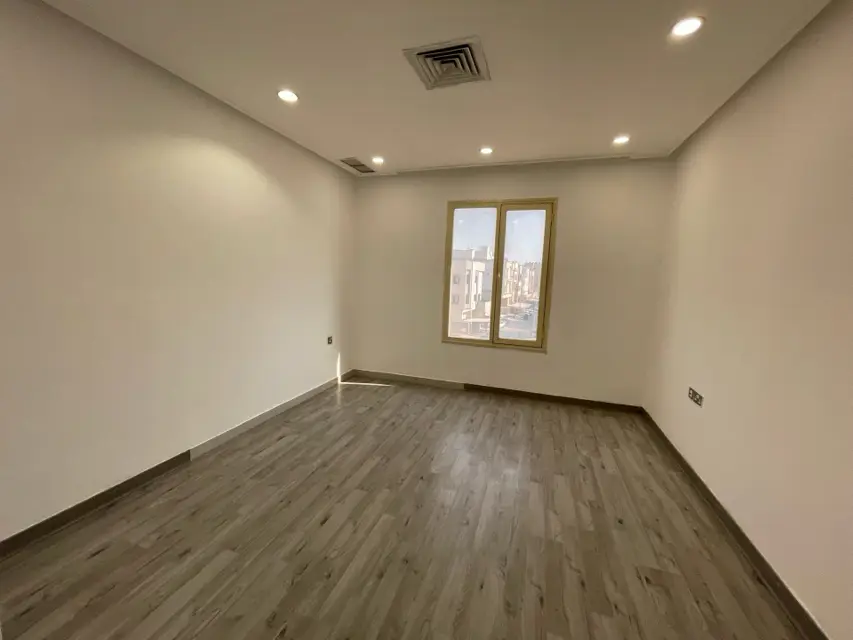 3 bedroom Apartment For Rent in Funaitis, Mubarak Al-Kabeer, Kuwait - photo 4