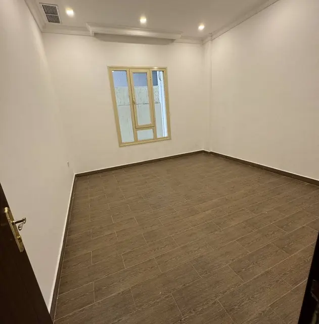 4 bedroom Villa For Rent in Funaitis, Mubarak Al-Kabeer, Kuwait - photo 4