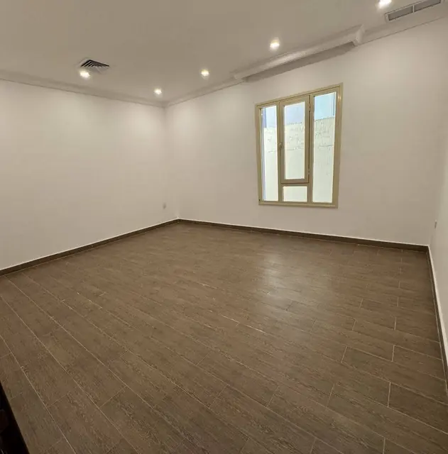 4 bedroom Villa For Rent in Funaitis, Mubarak Al-Kabeer, Kuwait - photo 5