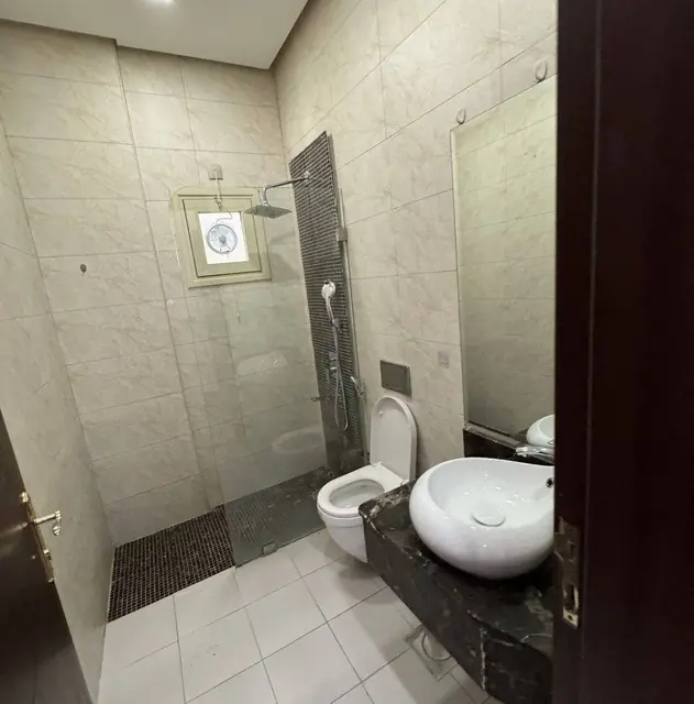4 bedroom Villa For Rent in Funaitis, Mubarak Al-Kabeer, Kuwait - photo 8