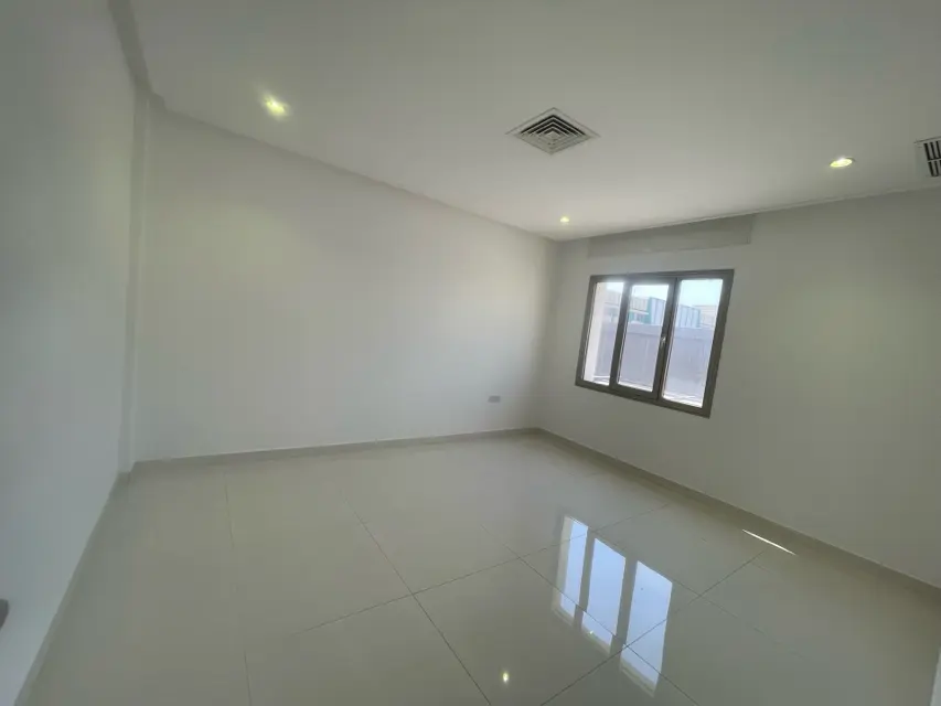 4 bedroom Apartment For Rent in Surra, Al Asimah, Kuwait - photo 5