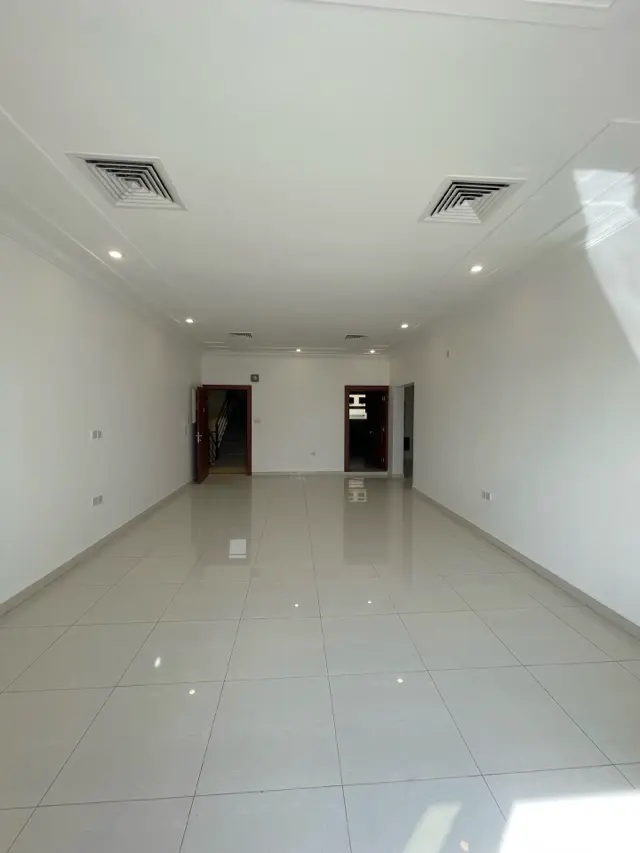 3 bedroom Apartment For Rent in Siddiq, Hawalli, Kuwait - photo 2