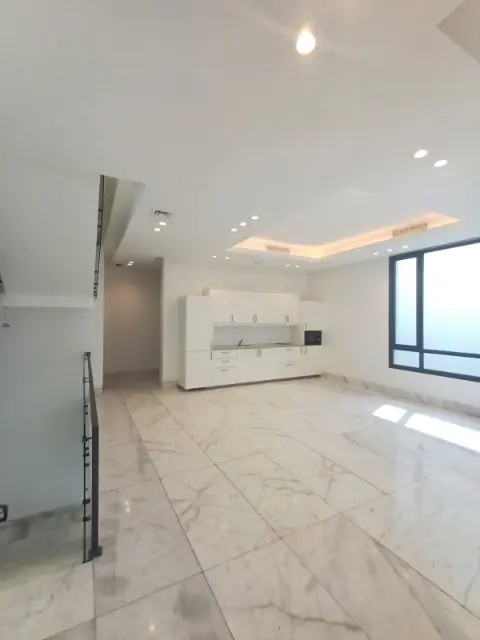 5 bedroom Villa For Rent in Abu Futaira, Mubarak Al-Kabeer, Kuwait - photo 4