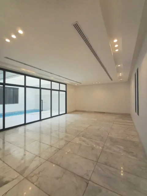 5 bedroom Villa For Rent in Abu Futaira, Mubarak Al-Kabeer, Kuwait - photo 2