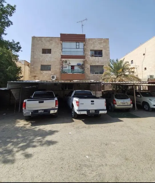 1 bedroom Villa For Sale in Andalous, Farwaniya, Kuwait - photo 2