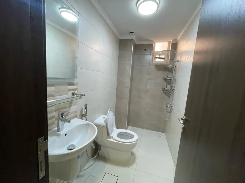 3 bedroom Apartment For Rent in Jaber Al-Ahmad City, Al Asimah, Kuwait - photo 3