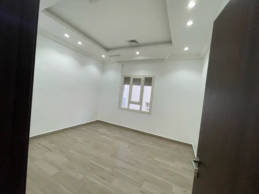 3 bedroom Apartment For Rent in Jaber Al-Ahmad City, Al Asimah, Kuwait - photo 4