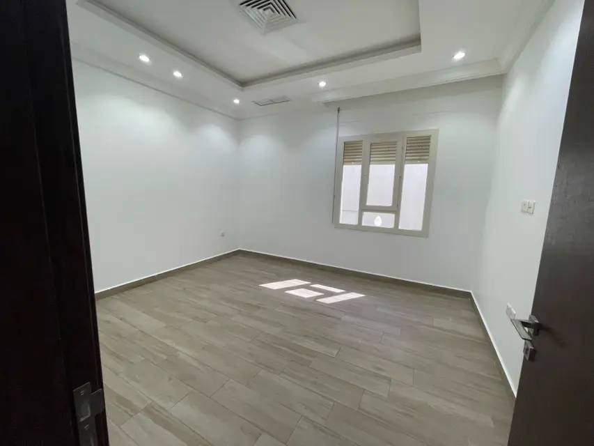 3 bedroom Apartment For Rent in Jaber Al-Ahmad City, Al Asimah, Kuwait - photo 7