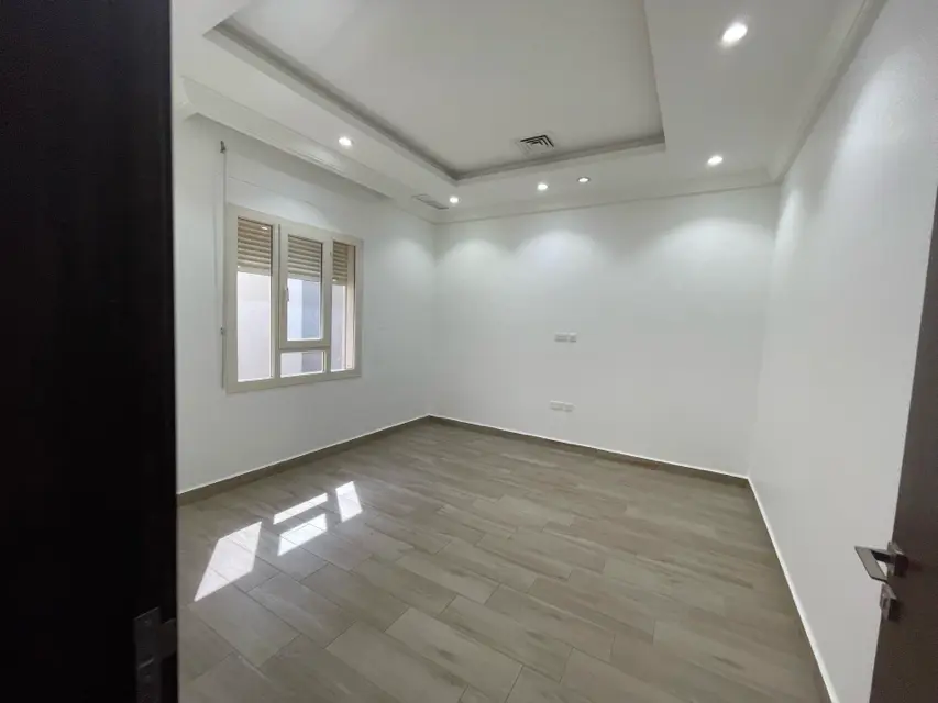 3 bedroom Apartment For Rent in Jaber Al-Ahmad City, Al Asimah, Kuwait - photo 4
