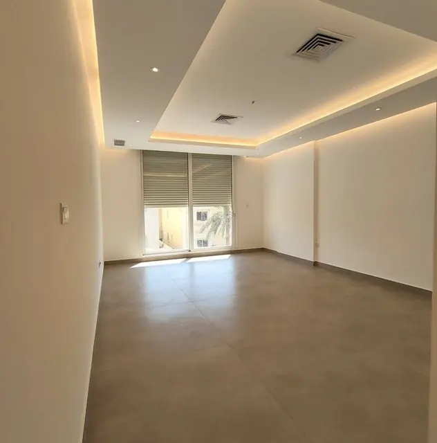 4 bedroom Villa For Rent in Andalous, Farwaniya, Kuwait - photo 4