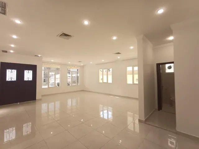 4 bedroom Apartment For Rent in Funaitis, Mubarak Al-Kabeer, Kuwait