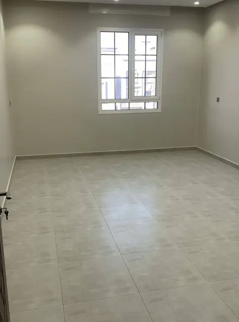 4 bedroom Apartment For Rent in Abdullah Al-Mubarak, Farwaniya, Kuwait - photo 3