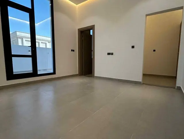 4 bedroom Villa For Rent in Abu Futaira, Mubarak Al-Kabeer, Kuwait - photo 7