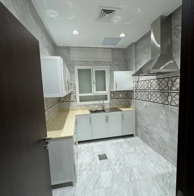 3 bedroom Apartment For Rent in Abdullah Al-Mubarak, Farwaniya, Kuwait - photo 7