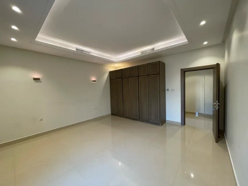 4 bedroom Apartment For Rent in Rawda, Al Asimah, Kuwait - photo 7