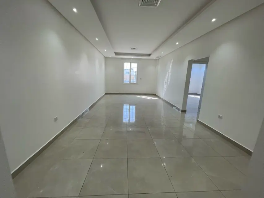 4 bedroom Apartment For Rent in Al-Masayel, Mubarak Al-Kabeer, Kuwait - photo 4